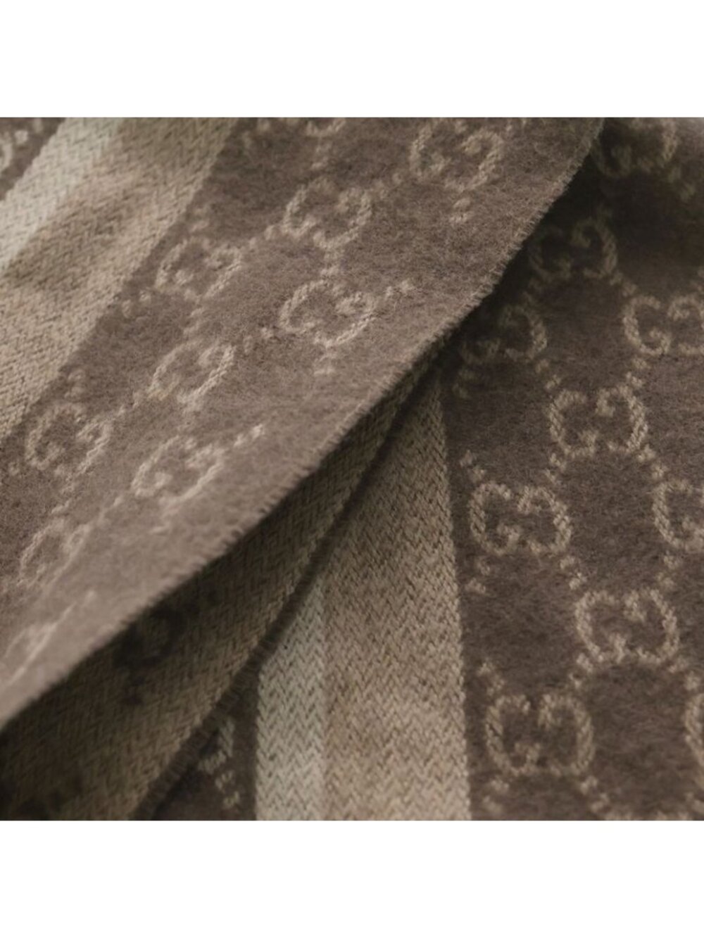 Gucci GG Pattern Wool Fringe Muffler Brown Scarf - Picture 6 of 6